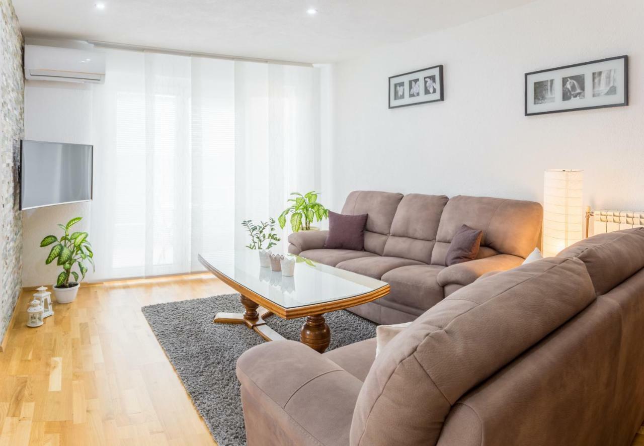 Apartments Contessa Novigrad  Ngoại thất bức ảnh