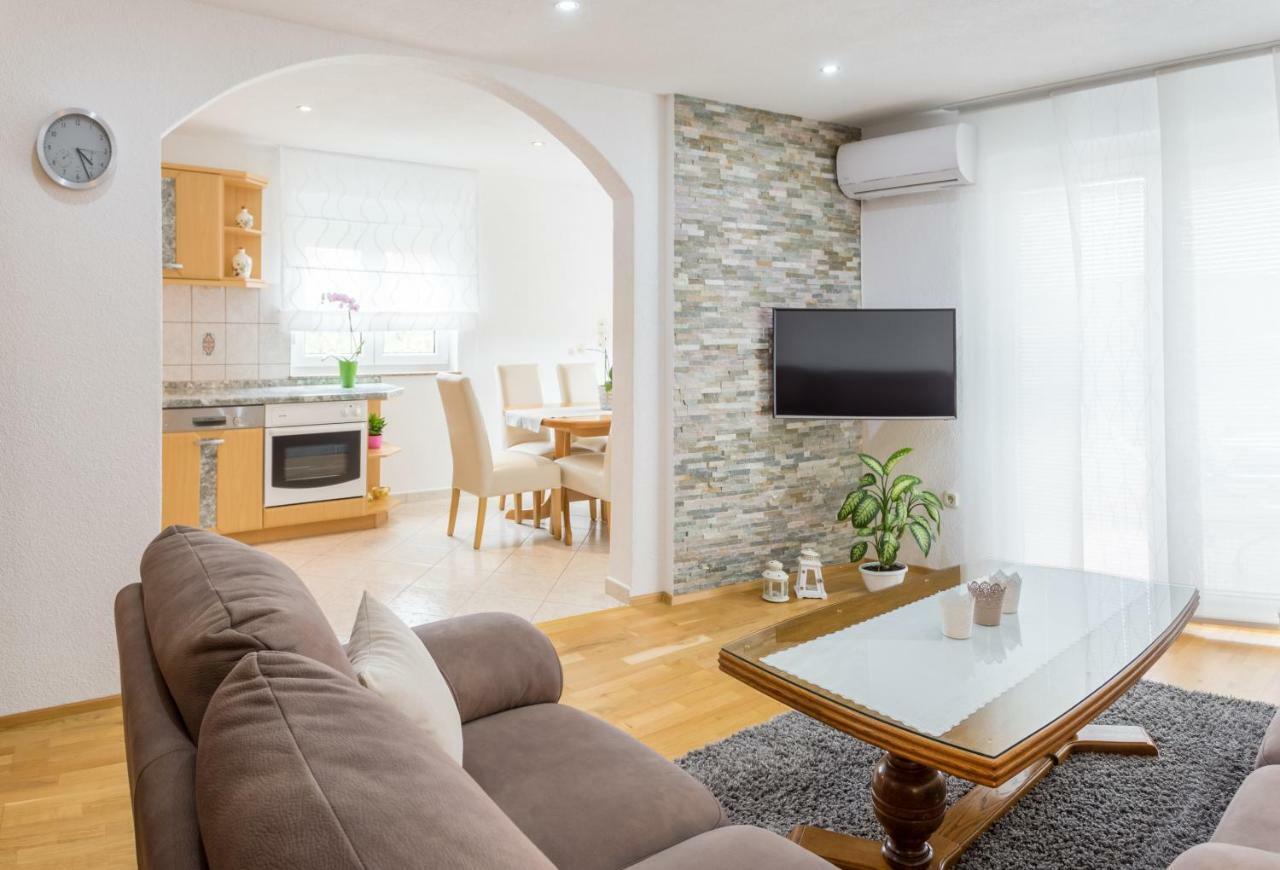 Apartments Contessa Novigrad  Ngoại thất bức ảnh